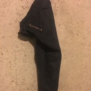 American Eagle black combat jeans 🦍